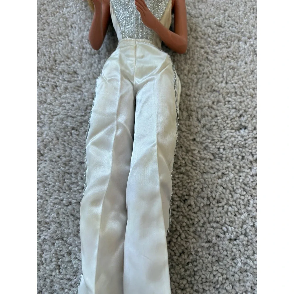 Vintage Barbie Glamorous Silver Jumpsuit Blonde 1976 Mattel 18